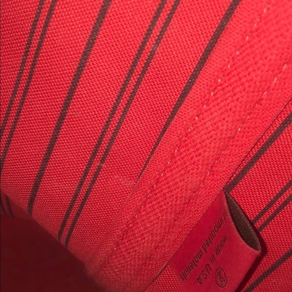 Louis Vuitton Neverfull MM - Picture 3 of 5